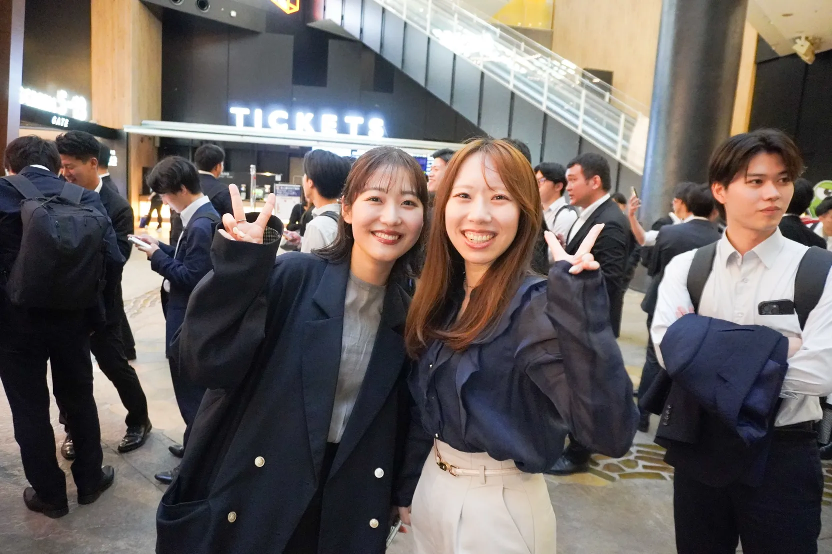 社内イベント「映画鑑賞会」を開催　今年は『幸せのちから』を上映
